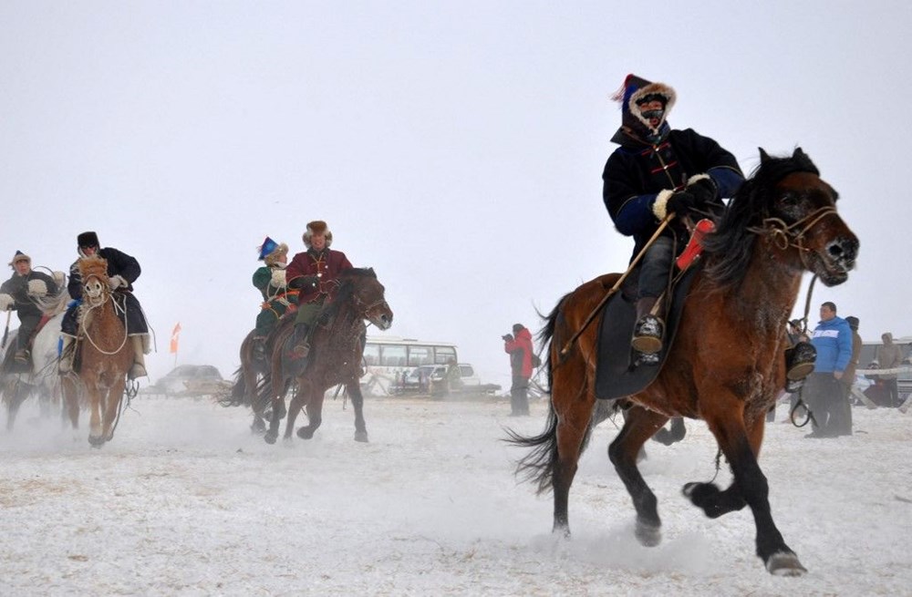 Moğolistan'da son 50 yılın en sert kışı: 5 milyon hayvan öldü - 3