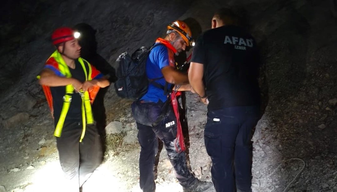 Dağlık alanda yürüyüşe çıkıp kayboldular