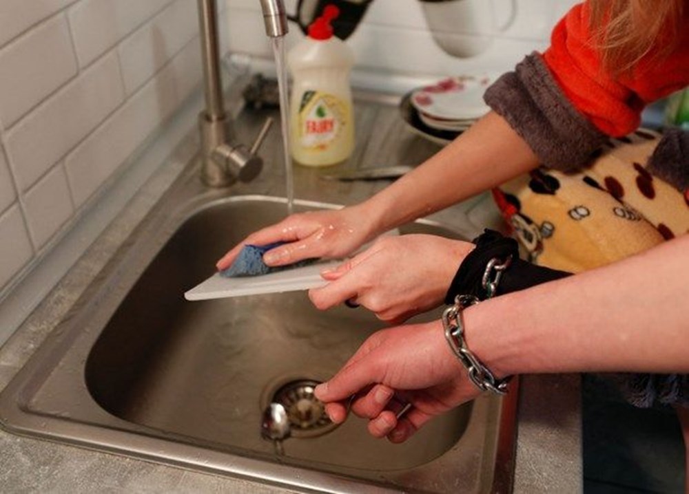 Ayrılmaz ikiliyi kelepçeler de tutamadı: 123 gün sonra ilişkilerini bitirdiler - 16