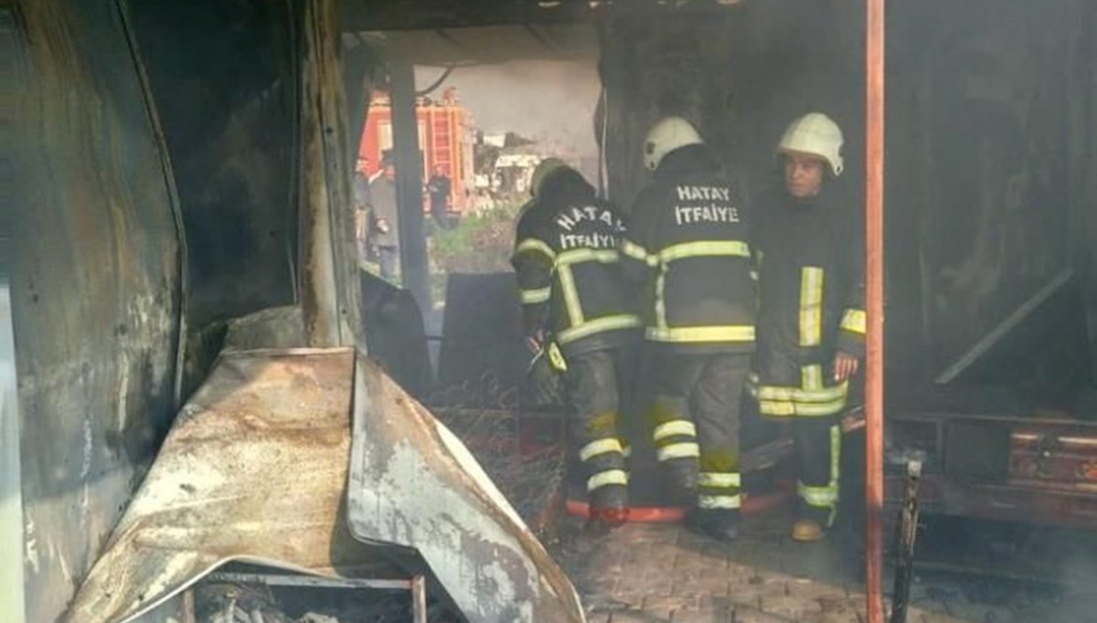 Hatay'da konteynerde yangın