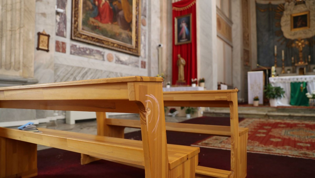 Kilise saldırısıyla bağlantılı 17 DAEŞ'li yakalandı Kilise saldırısıyla bağlantılı 17 DAEŞ'li yakalandı