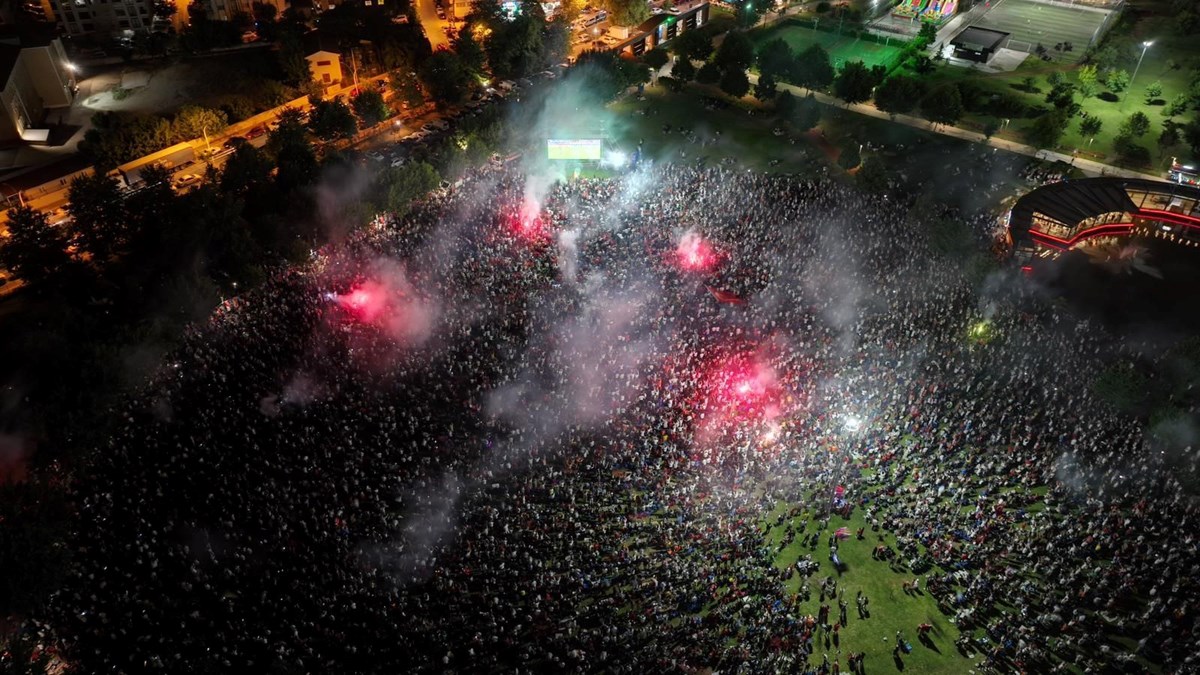 A Milli Takım sahada milyonlar ekran başında ter döktü