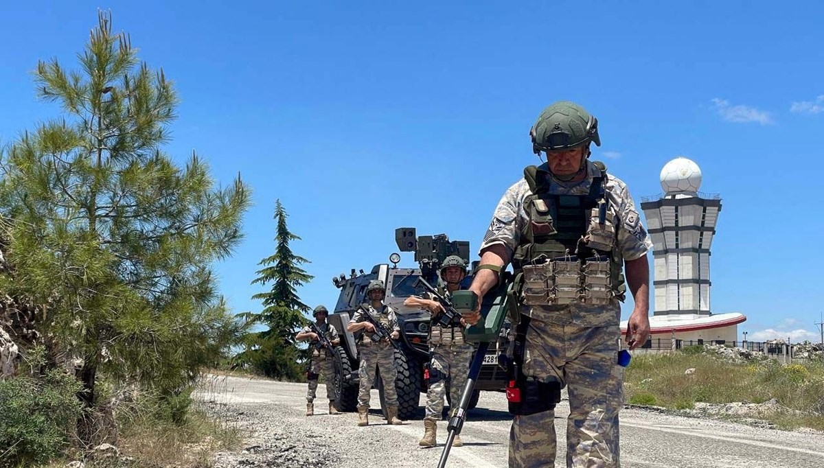 Mehmetçik bayramda nöbette