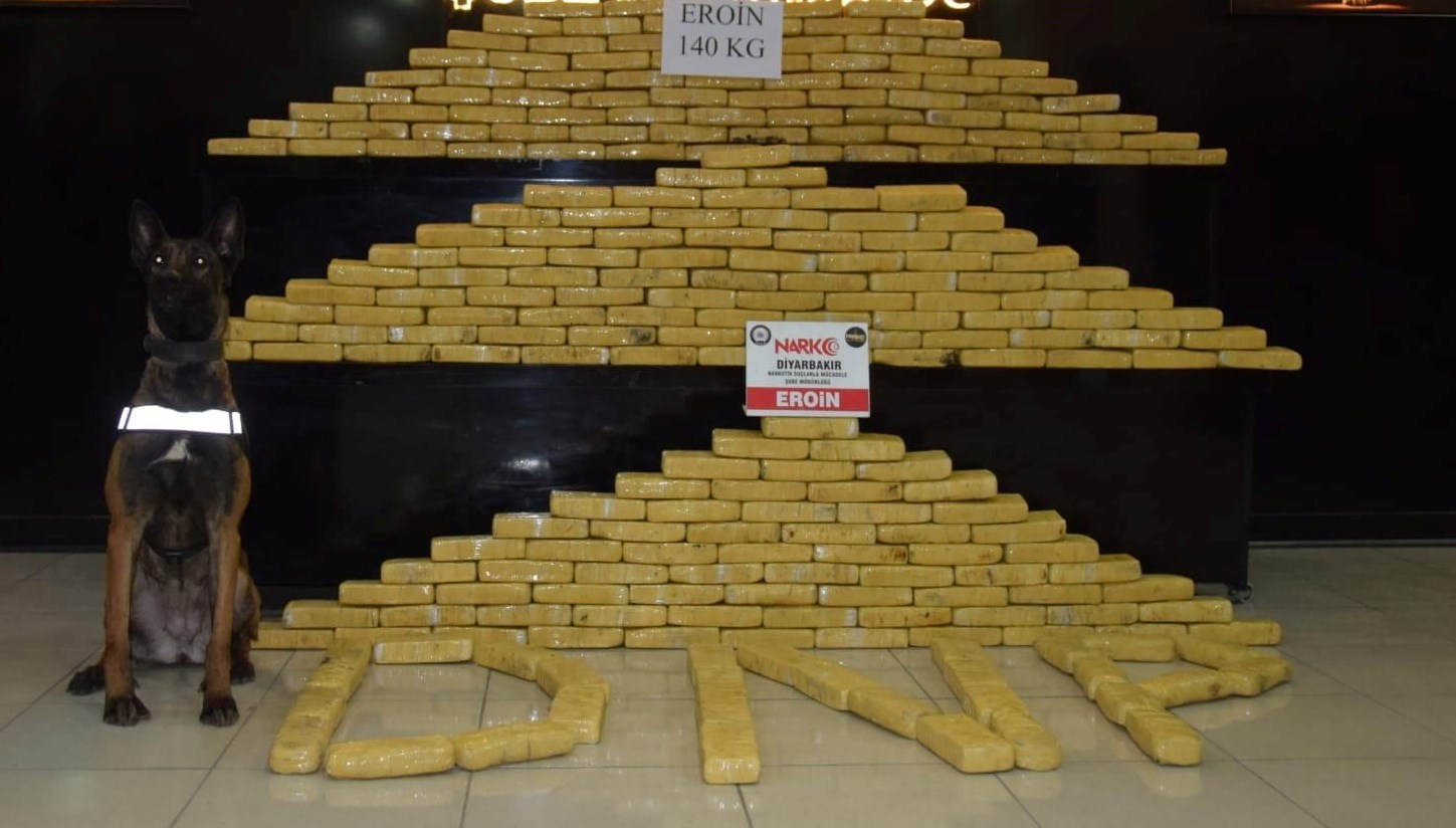 Diyarbak�r'da 140 kilogram eroin ele ge�irildi