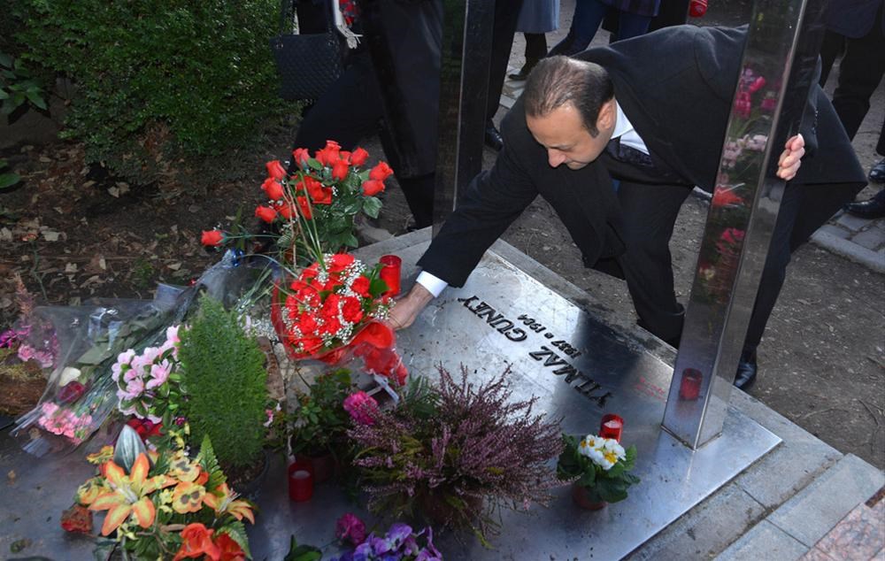 Deniz Gezmiş Yılmaz Güney Ahmet Kaya