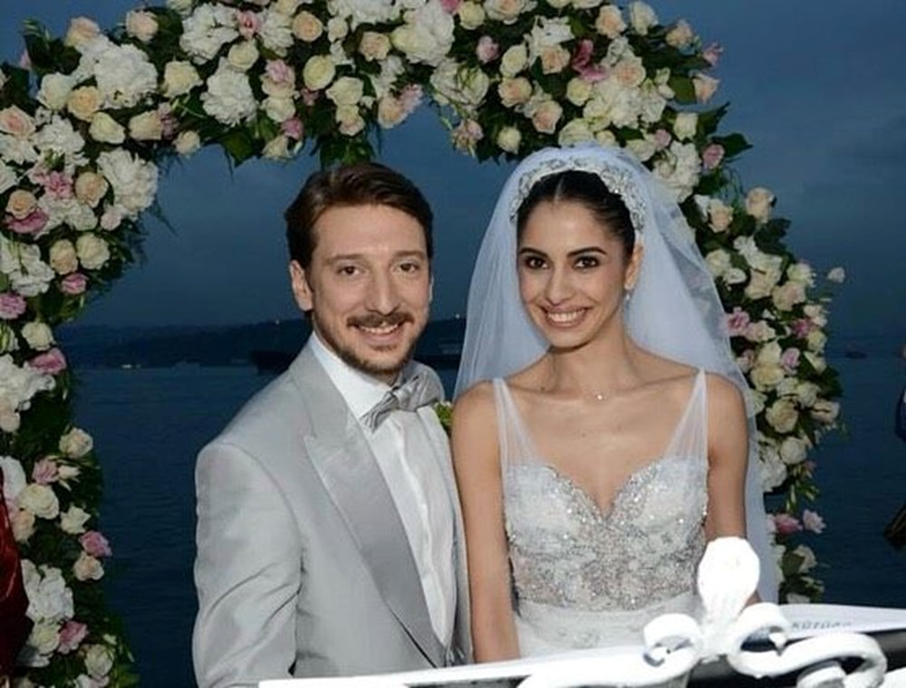 Engin Hepileri ile Beyza Şekerci'den 10. evlilik yıl dönümü kutlaması - 2