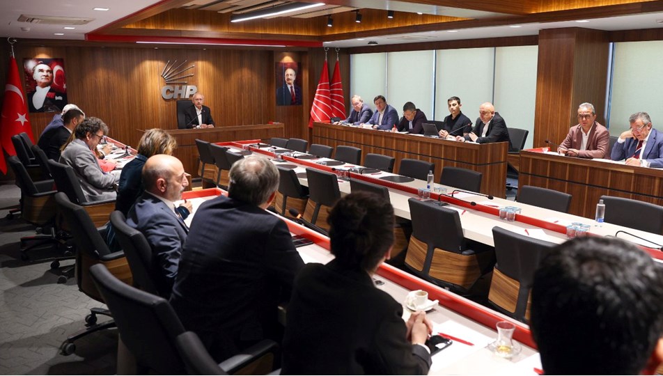 CHP'de olağanüstü toplantı: Gündem Canan Kaftancıoğlu