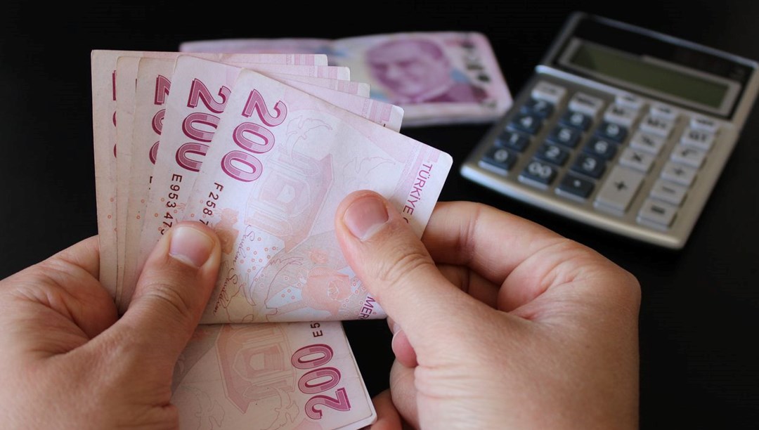 Memur ve emekli maaş farkı ödemelerinde son durum: 2025 memur ve emekli maaş farkları yattı mı, ne zaman yatacak? (Ocak ayı zamlı maaş farkı ödemeleri)