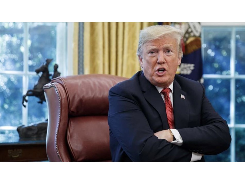 Trump'tan ağır hakaret: Powell bir aptal