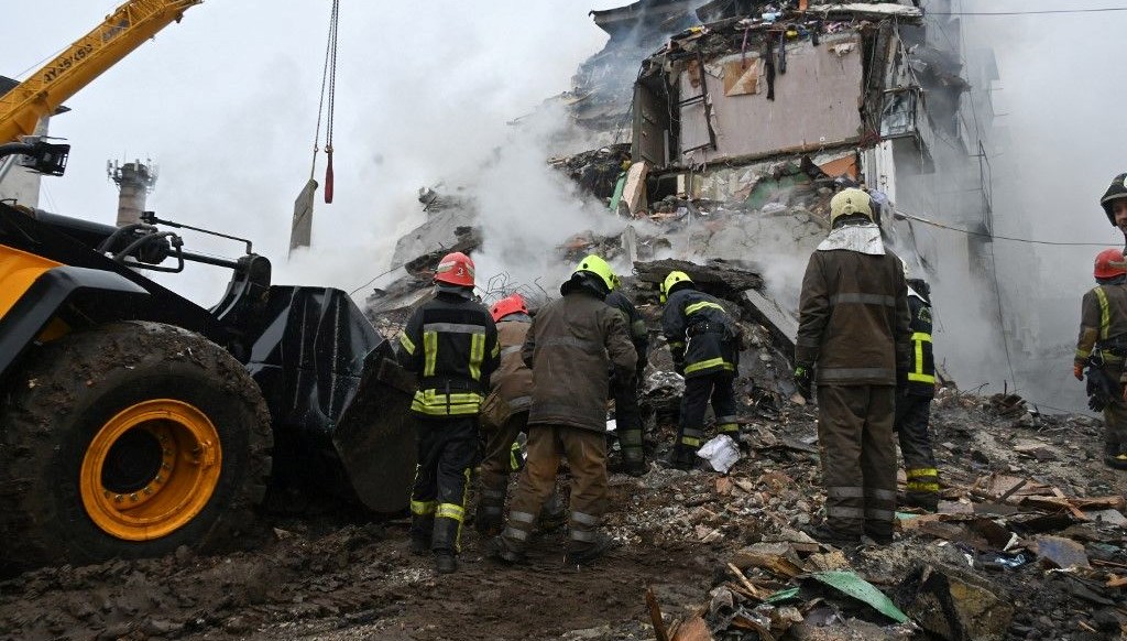 Rusya, Ukrayna'ya saldırdı: 6 kişi öldü, 16 kişi yaralandı