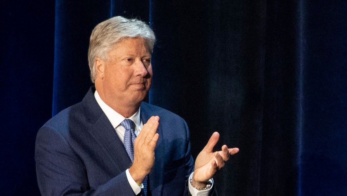 Eski rahip istismar suçlamalarını kabul etti