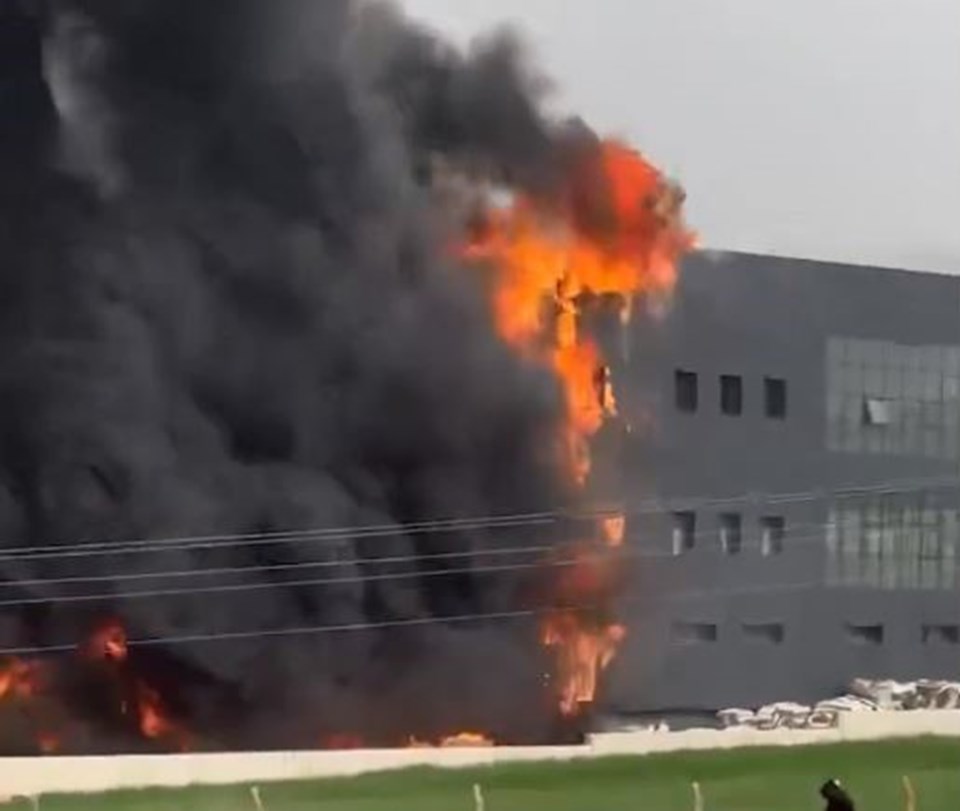 Ankara'da fabrika yangını - 1