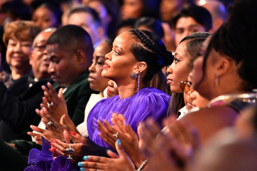 Rihanna'dan Donald Trump'ın açıklaması sonrası çağrı: Bütün oyları sayın, biz bekleriz - 1