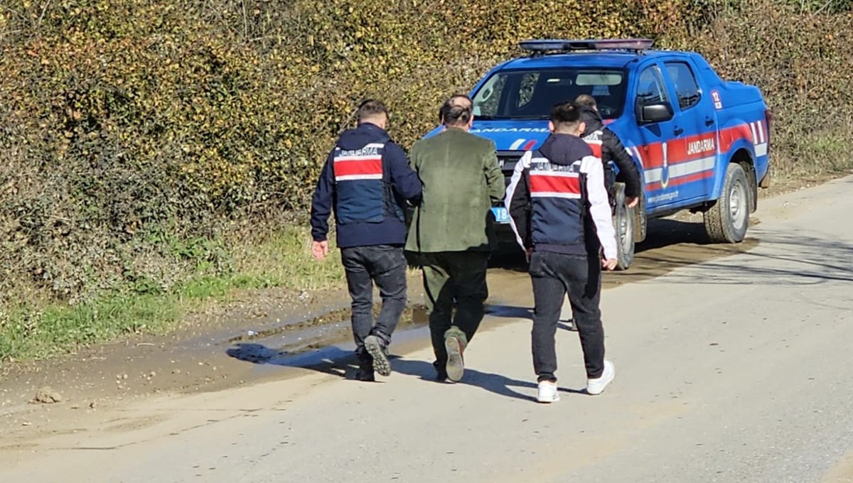 Emekli polis, kardeş katili oldu Emekli polis, kardeş katili oldu