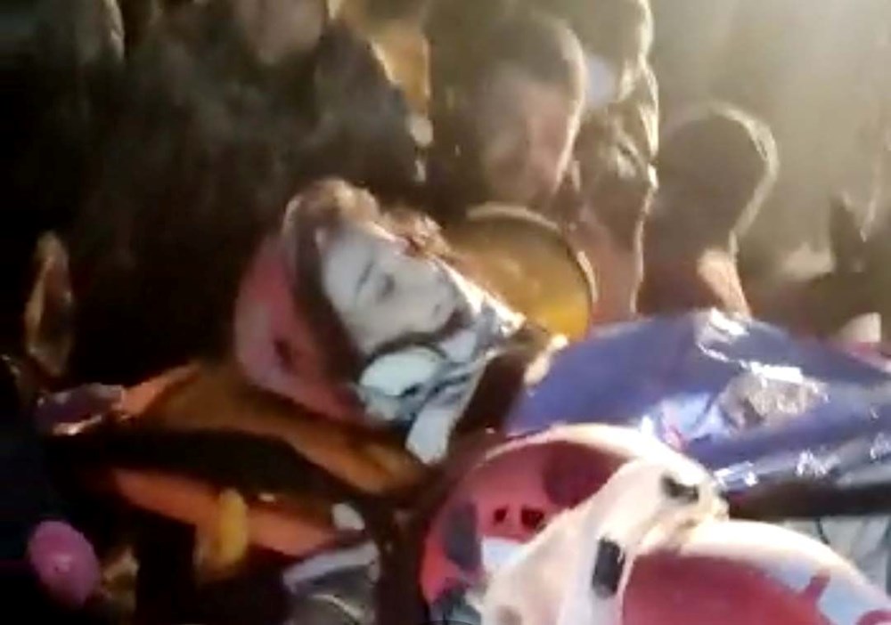 Mucize kurtuluşlar: Depremin 9. gününde arama kurtarma çalışmaları sürüyor - 15