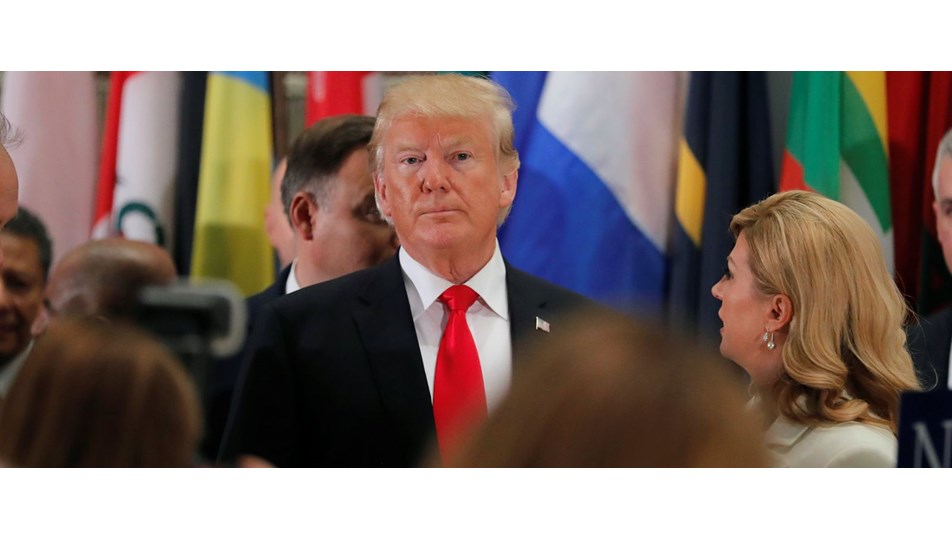 Trump'tan Maduro'ya: Askerin hızlı devirebileceği bir rejim