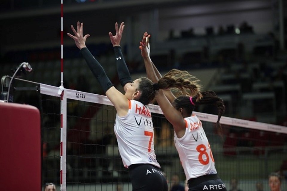 Voleybol tarihinde ilk: 3 Türk takımı Şampiyonlar Ligi'nde yarı finalde - 1