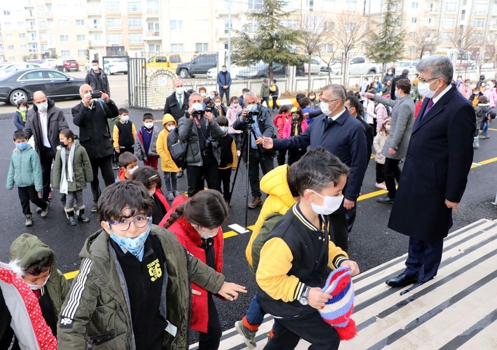 Türkiye'nin kontrollü normalleşme dönemi: Yüz yüze eğitim başladı - 6