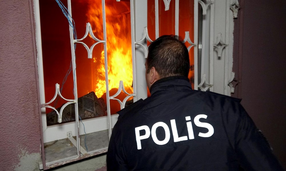 Eşi boşanma davası açtı diye konutu ateşe verdi 72 jYR7scryJkCdQucyCrPDtg