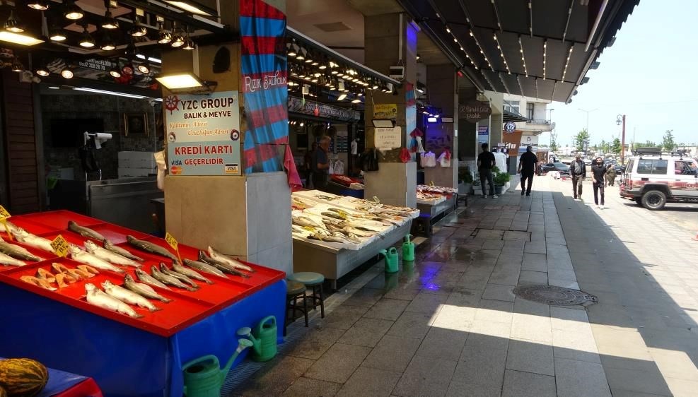 Balık hali sessizliğe büründü