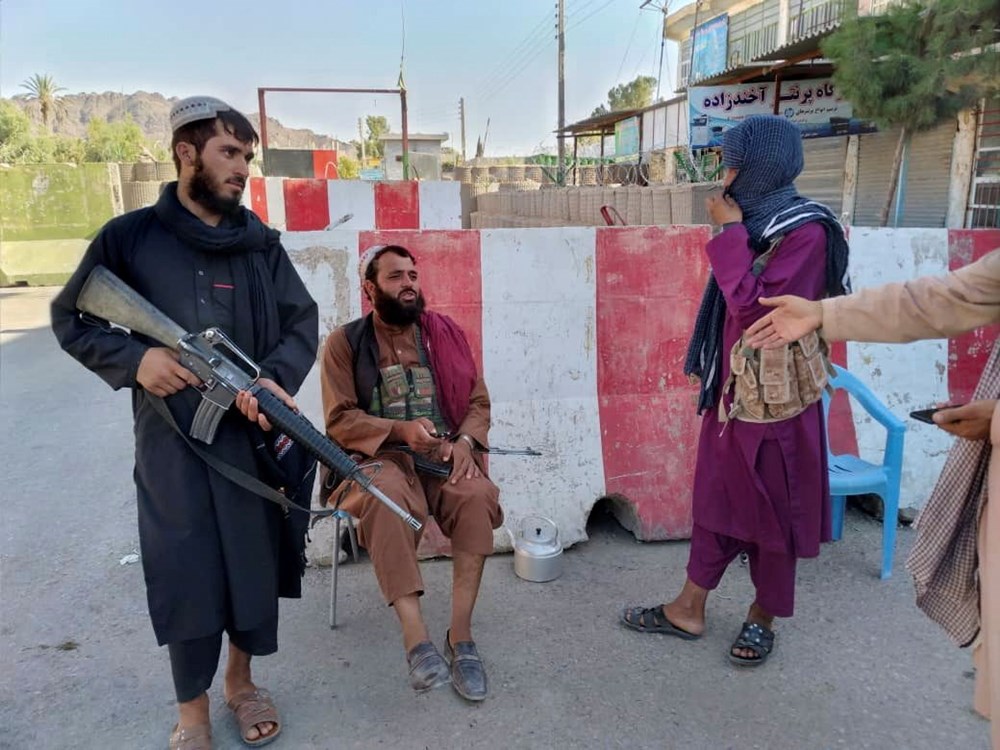 Afganistan'da son durum: Kabil Havalimanı'nda en az beş kişi öldü - 12