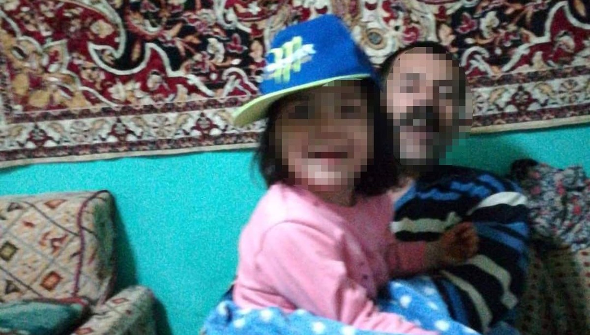 Manisa'da korkunç olay! 10 yaşındaki kızını iple boğarak öldürüp intihar etti Manisa'da korkunç olay! 10 yaşındaki kızını iple boğarak öldürüp intihar etti