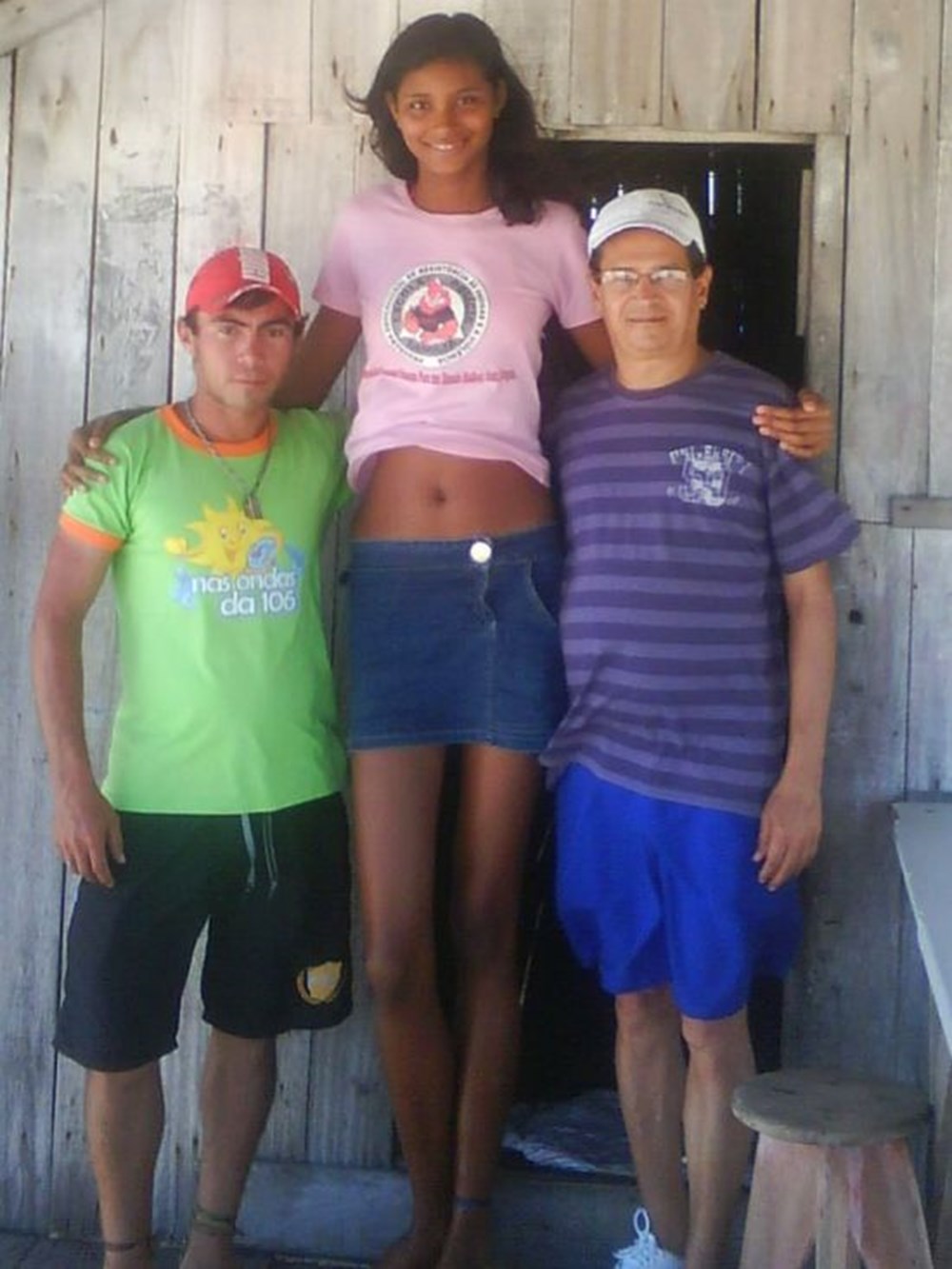 Самая высокая девушка в мире Элисани Сильва