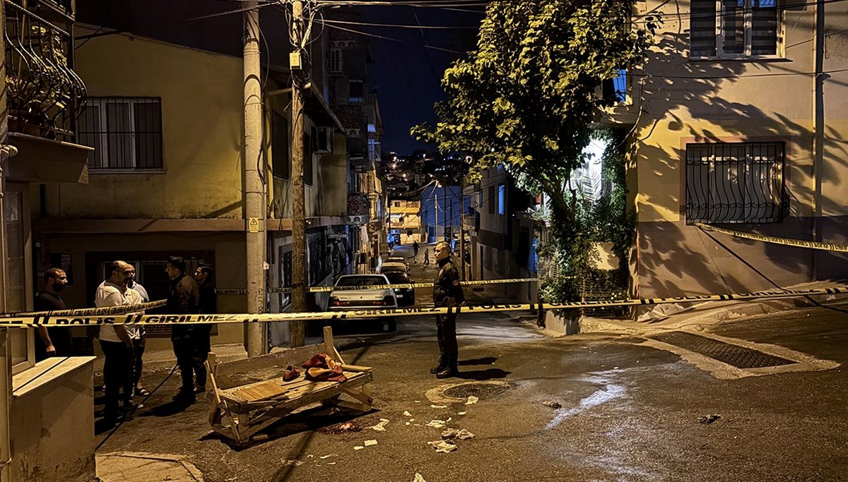 Bıçaklı dehşet: 1 ölü, 2 yaralı