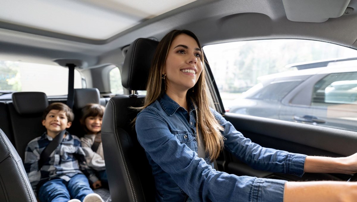 Almanya'da çocuk veya hamilelerin bulunduğu otomobillerde sigara yasaklanacak Almanya'da çocuk veya hamilelerin bulunduğu otomobillerde sigara yasaklanacak