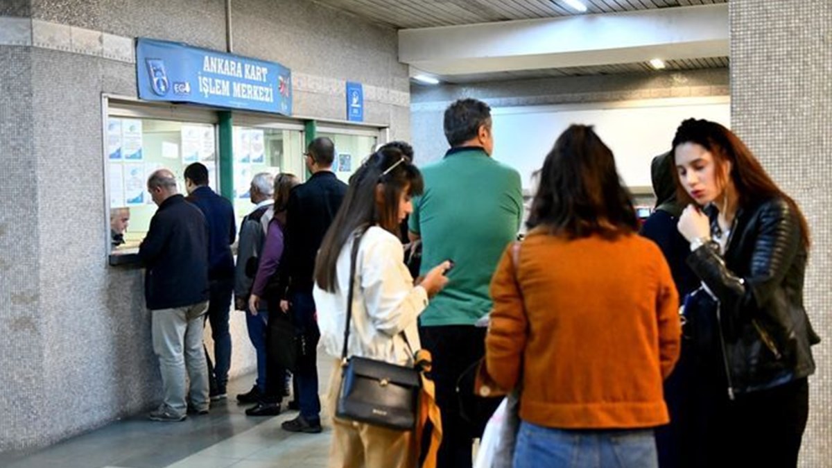 Ankara Da Indirimli Toplu Tasima Kartinda Yas Siniri Kalkti Ntv