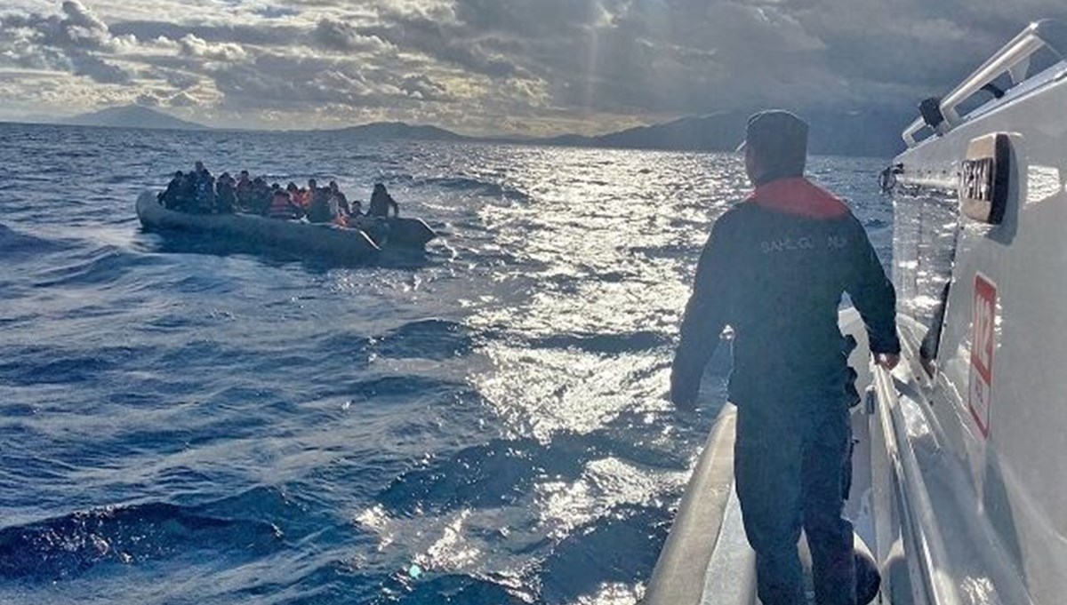 Bodrum açıklarında 136 düzensiz göçmen kurtarıldı Bodrum açıklarında 136 düzensiz göçmen kurtarıldı