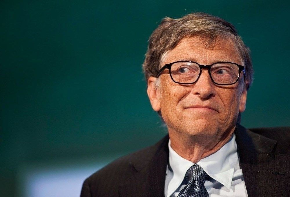 Bill Gates'ten ilginç açıklama (Maske takmayanları nüdistlere benzetti) - 2