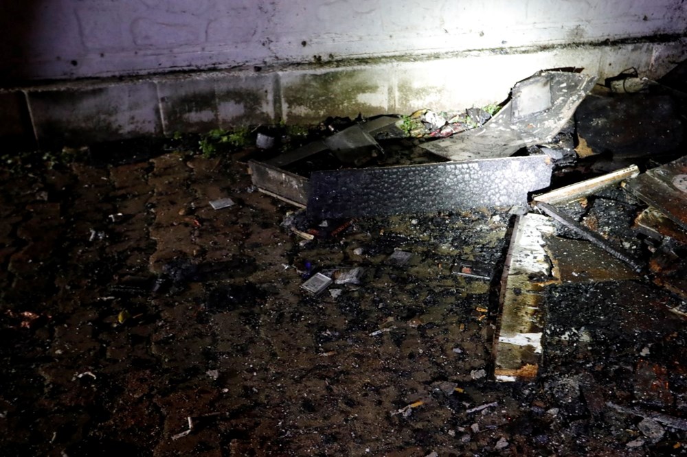 Balkona stoklanan telefonu bataryaları bomba gibi patladı: Mahalleli panikle sokağa döküldü - 12