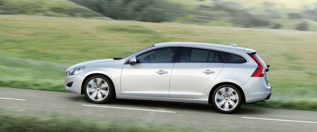 Вольво v60 2019. Вольво с 60 универсал. Volvo v60 универсал 2011. Вольво с 60 универсал. Вольво v60 универсал.