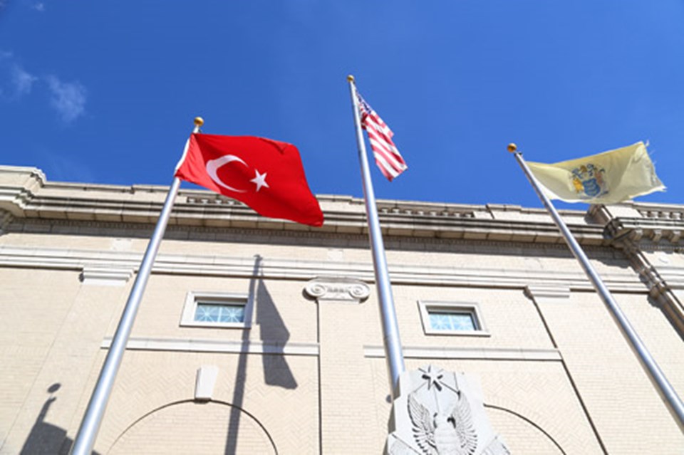 New Jersey'de Türk bayrağı dalgalanıyor - 2