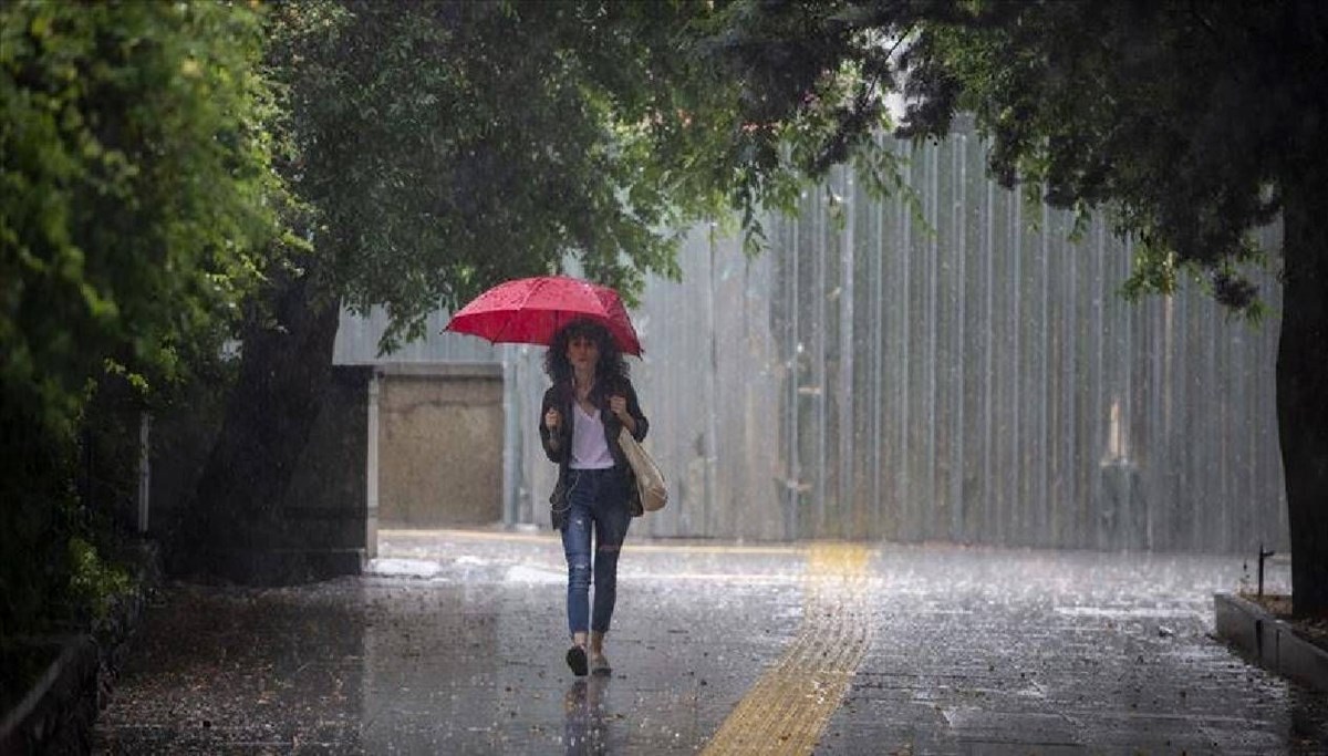 Meteoroloji uyardı: 13 ilde sağanak