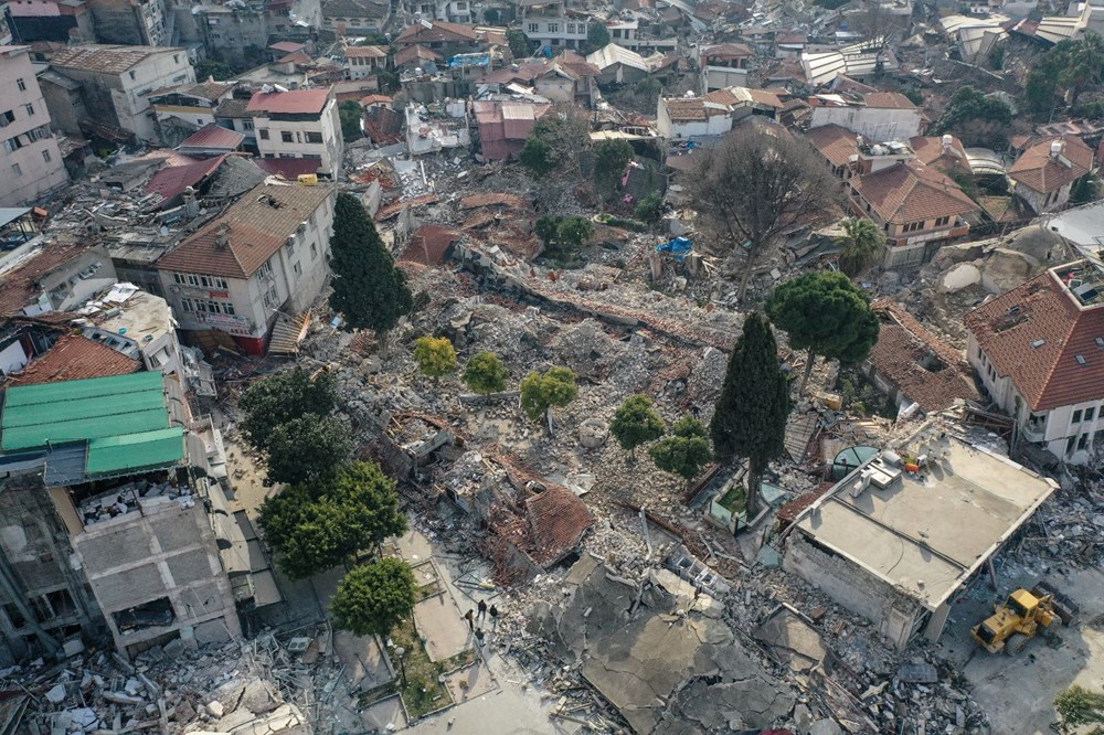 Depremler tarihi yapılara da büyük zarar verdi - 4