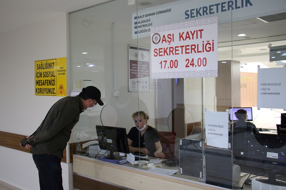 Aşı odaları boş kaldı, Başhekim sırası geleni davet etti - 2