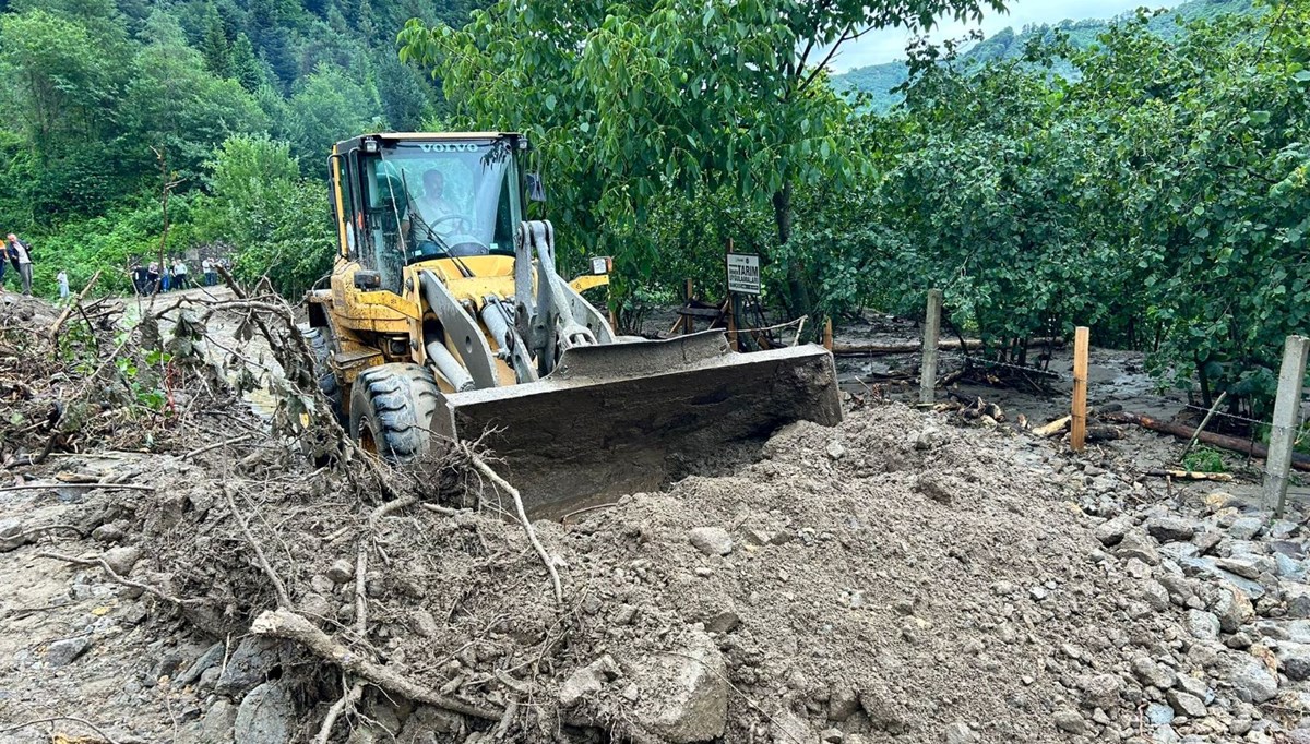 Ordu'da sel ve heyelan: Yaşlı kadın hayatını kaybetti