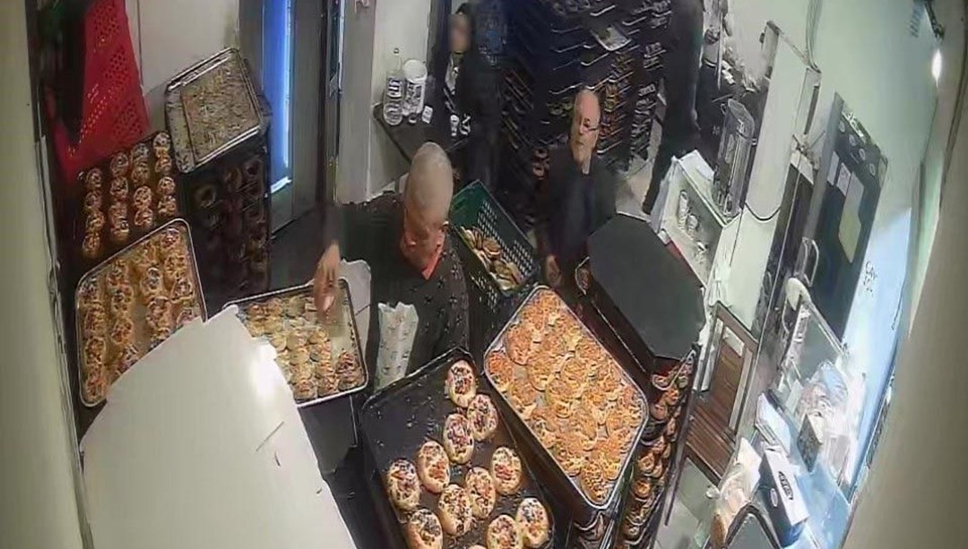 "Dışarısı çok soğuk, içeri geçebilir miyim" dedi: İyilik yapmak istedi, parasını ve telefonunu çaldırdı