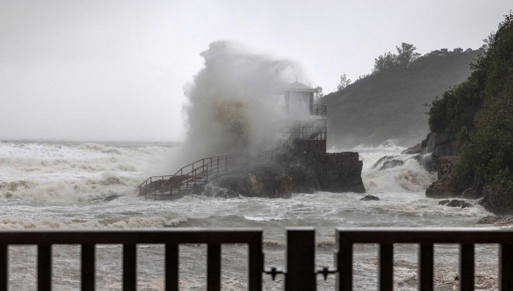 Süper tayfun Tayvan'ı yıkıp geçti: Ölümlerin nedeni yetersiz uyarılar mı?
