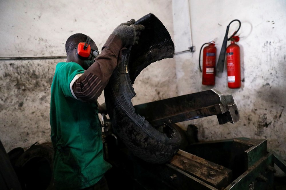 Nijerya’da ‘siyah altın’ girişimi: Kullanılmış lastikler geri dönüşüme kazandırılıyor - 3