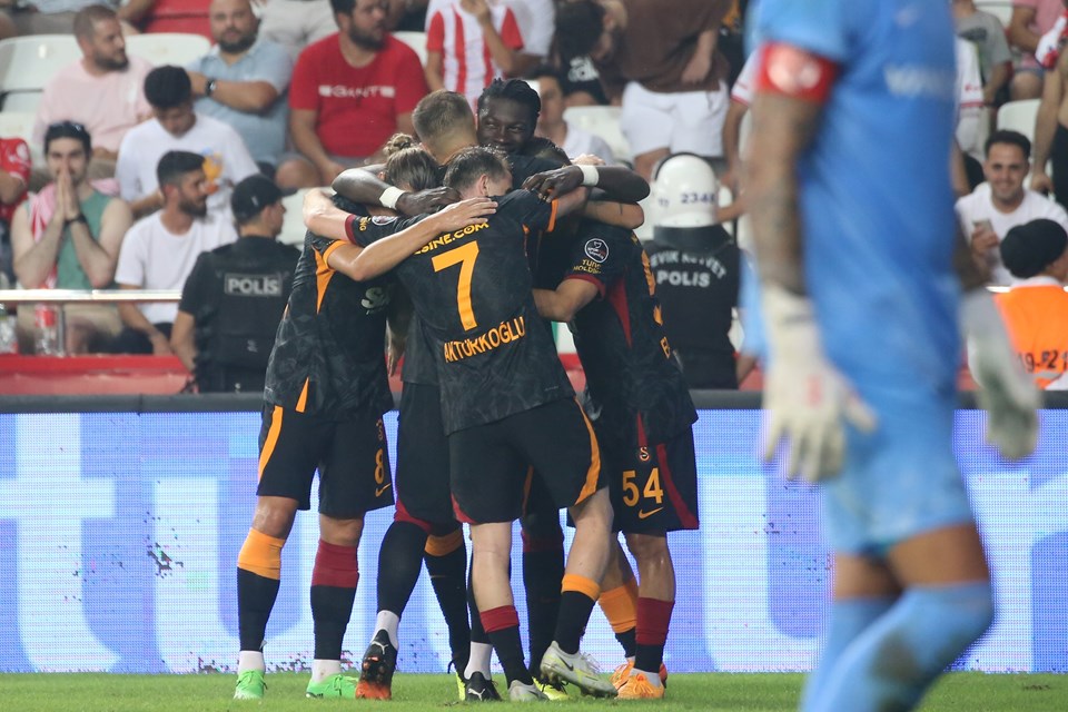 SON DAKİKA: Fraport TAV Antalyaspor 0-1 Galatasaray (maç sonucu) - 4