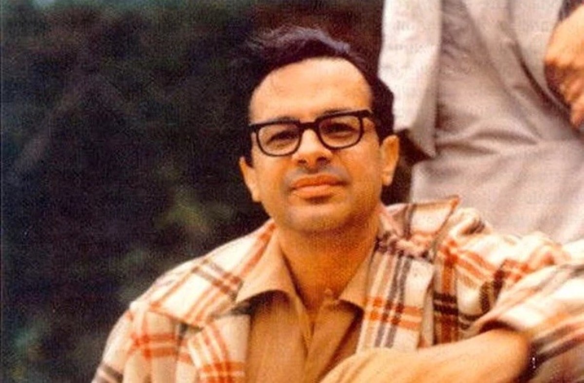 Fizikçi Feza Gürsey, 1977