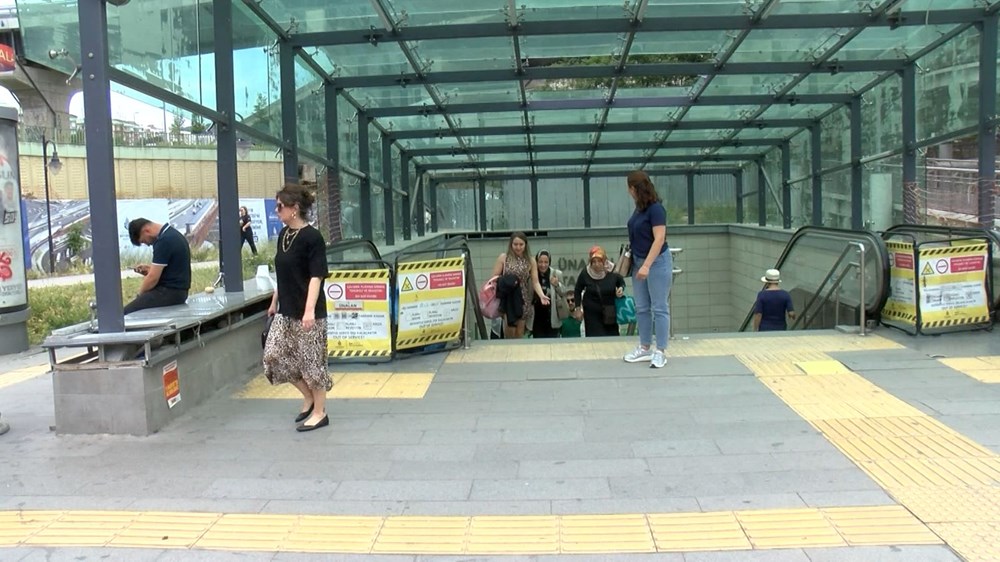Ünalan metrosunda yürüyen merdivenin basamağı kırıldı: Yoğunluk oluştu - 4