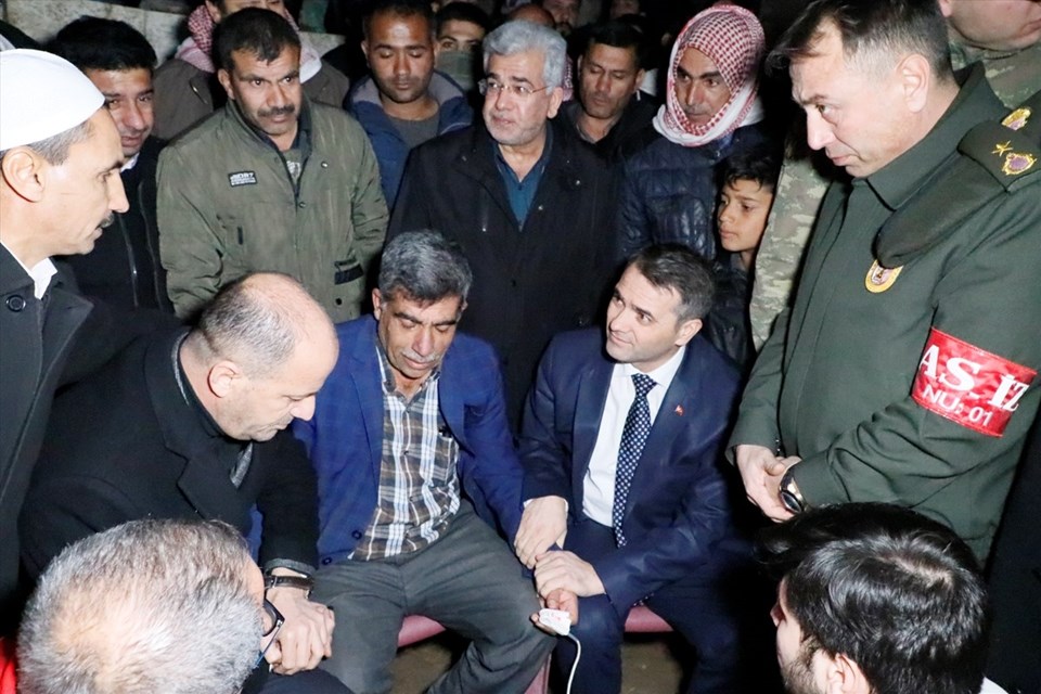 MSB: Barış Pınarı Harekat bölgesinde bombalı araç saldırısı sonucunda 3 asker şehit oldu - 2
