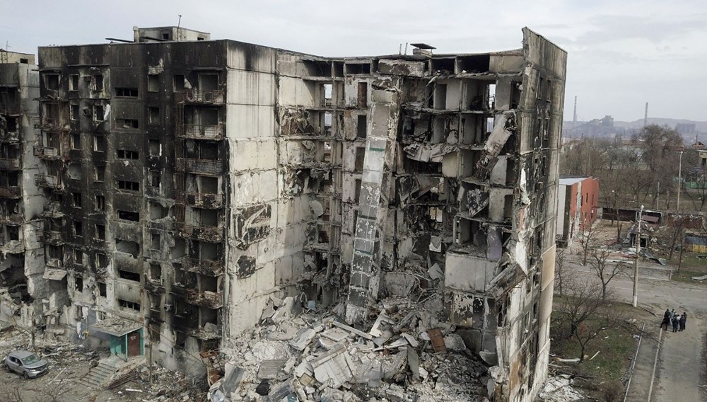 Drone görüntüleri Mariupol'ün cehenneme dönüştüğünü gösterdi: Şehrin yüzde 90'ından fazlası hasar gördü - 4