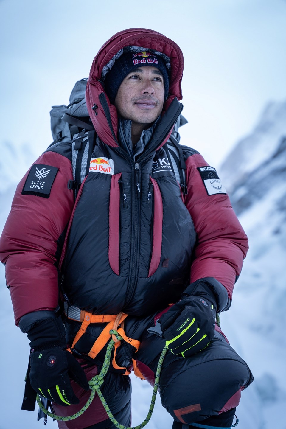 Dünyanın Everest'ten sonra en yüksek noktası olan 'Ölüm Dağı' olarak tanımlanan K2'ye tırmandı - 1