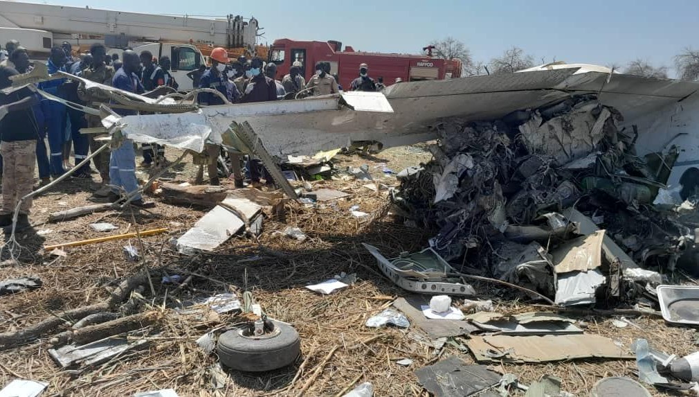 Güney Sudan'da uçak düştü: 18 kişi öldü