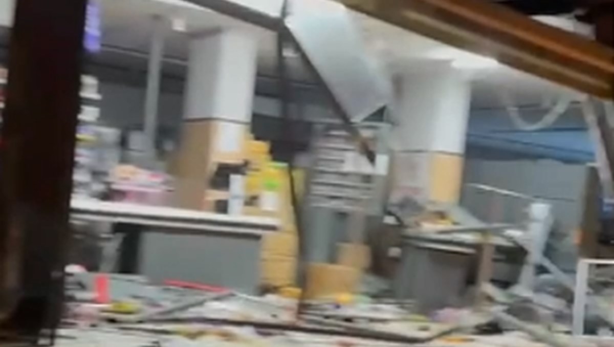 Alkollü sürücü markete çarptı: Maddi hasar meydana geldi Alkollü sürücü markete çarptı: Maddi hasar meydana geldi